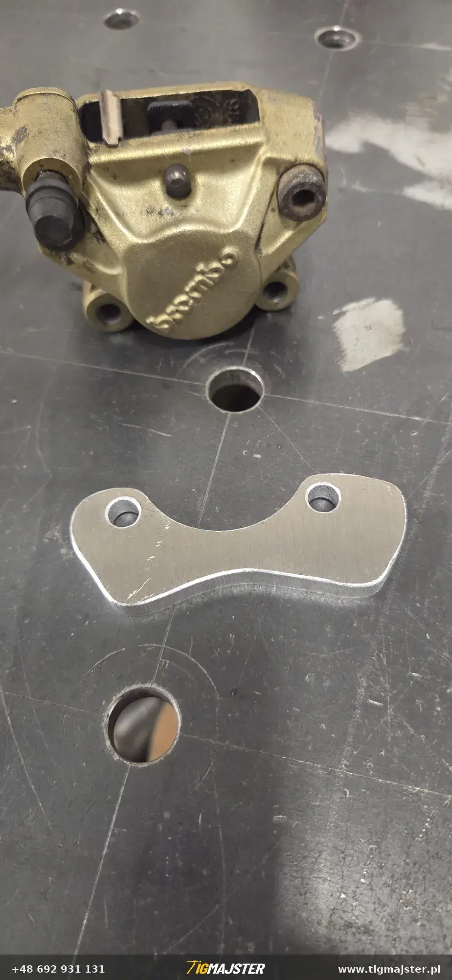 Modyfikacja i naprawa aluminiowego wachacza motocykla — Spawanie aluminium