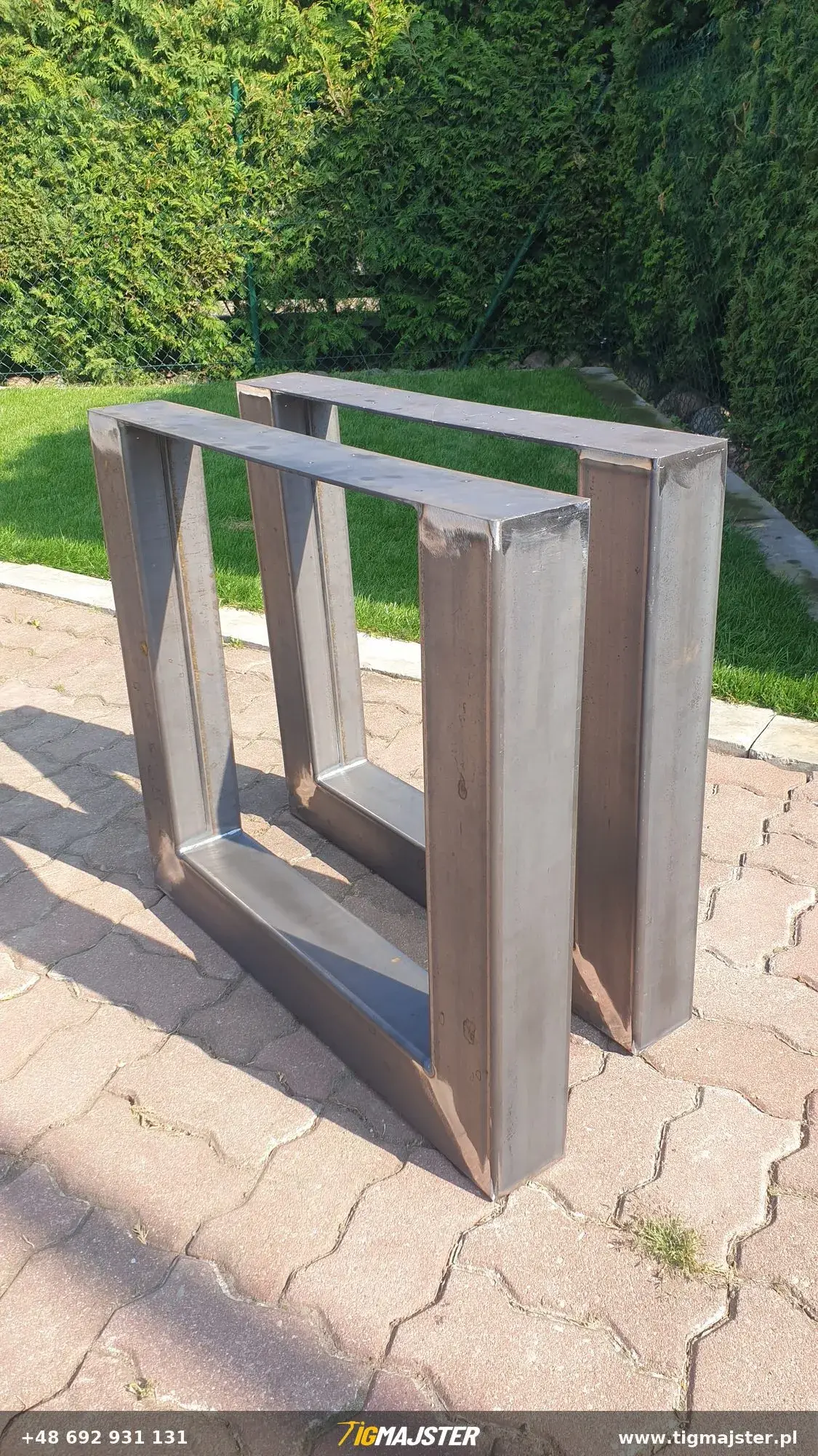 Nogi do blatów z drewna i żywicy — Meble spawane loft